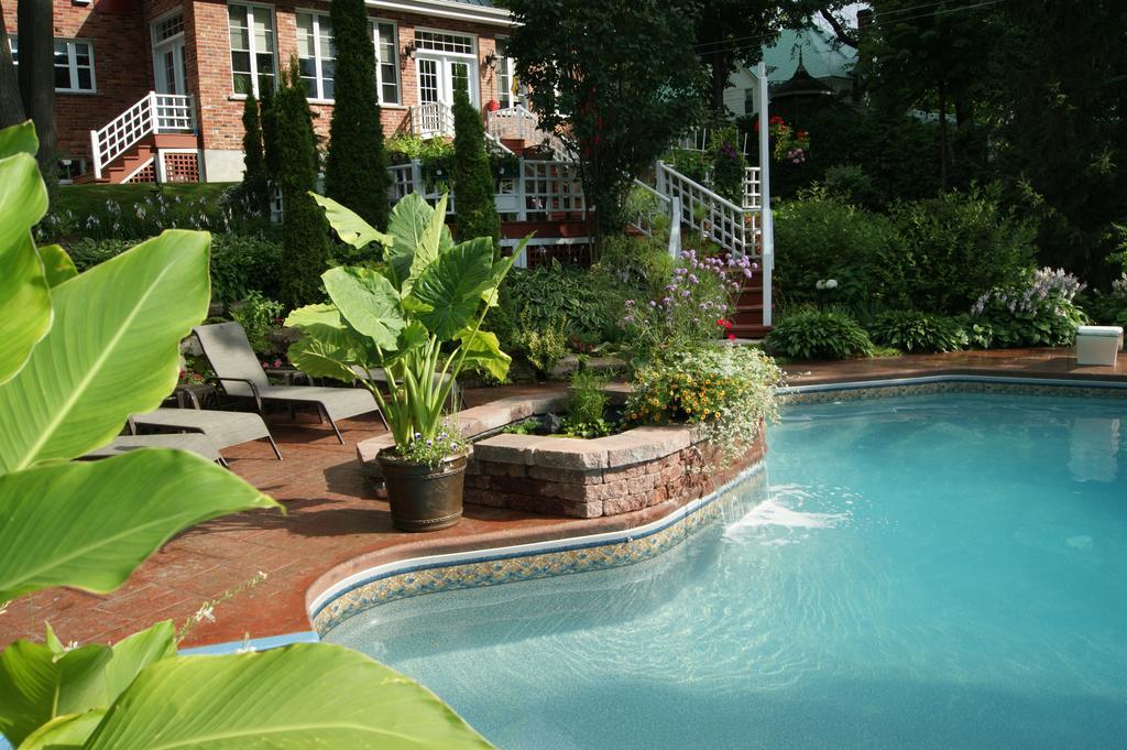 Bed and Breakfast La Belle Aux Berges Saint-Denis-sur-Richelieu Esterno foto