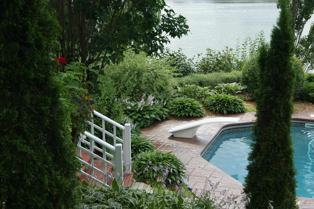 Bed and Breakfast La Belle Aux Berges Saint-Denis-sur-Richelieu Esterno foto